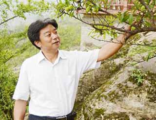 只要有信心 點(diǎn)石能成金&mdash;&mdash;記四川筠連縣春風(fēng)村支書王家元